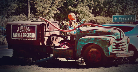 Safe Methods to Remove Old Trailer Parts Easily